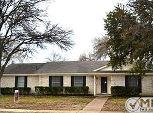 3136 Palmdale Cir, Farmers Branch, TX 75234