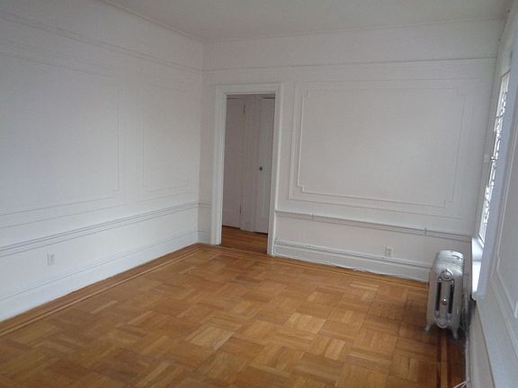 2nd image of 120 Garfield Pl APT D5