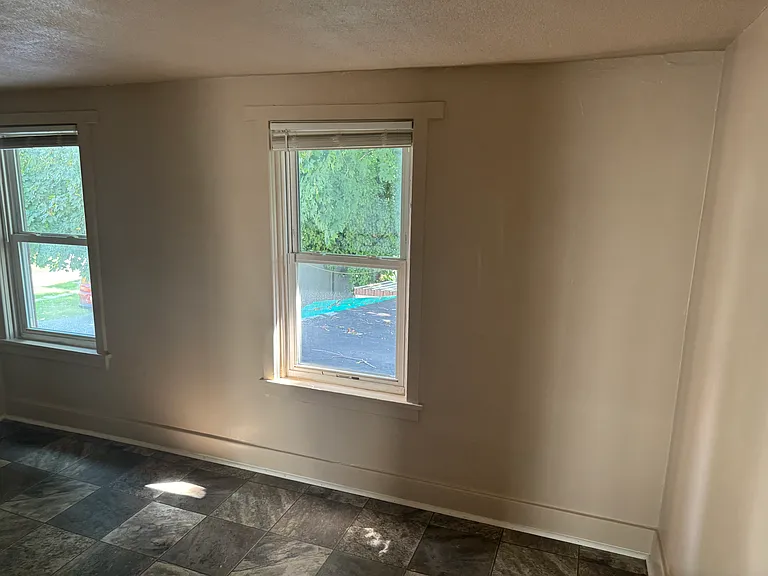 534 Church St — Photo 6