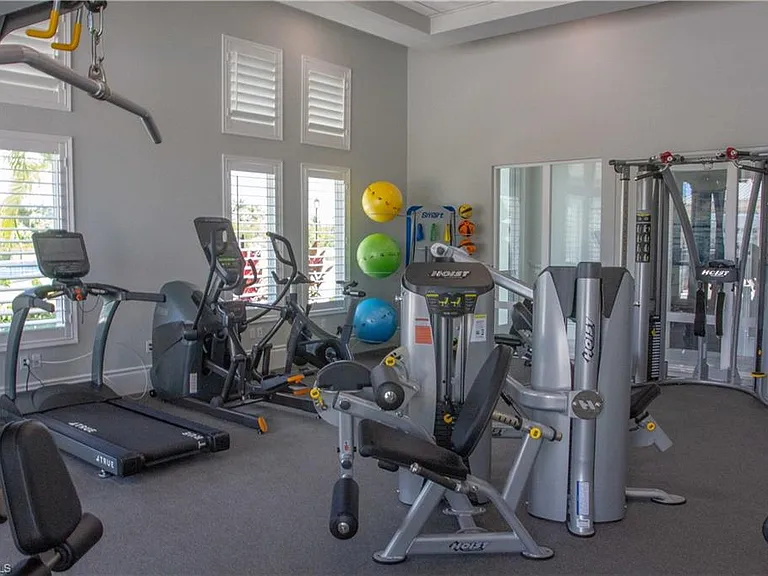 220 Indies Dr E #101 — Photo 38