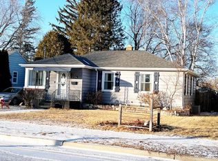 2124 33rd St, Two Rivers, WI 54241