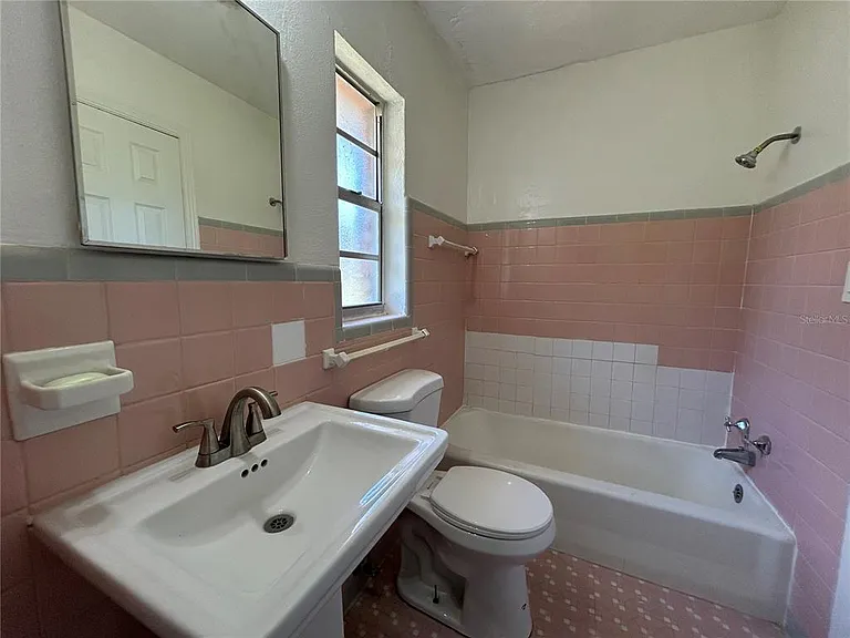 3706 N Scenic Hwy #3 — Photo 4
