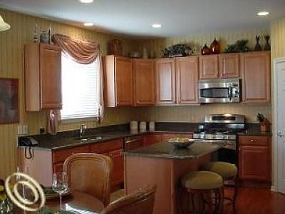 5th image of 7555 Abigail Dr