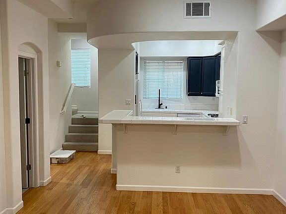 living room 2_10282024