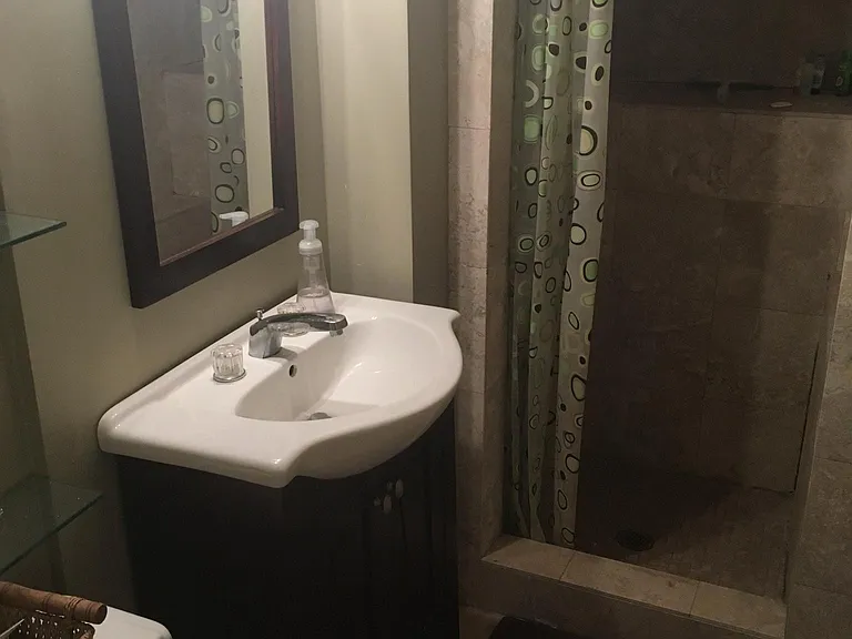 1382 S Green St — Photo 39