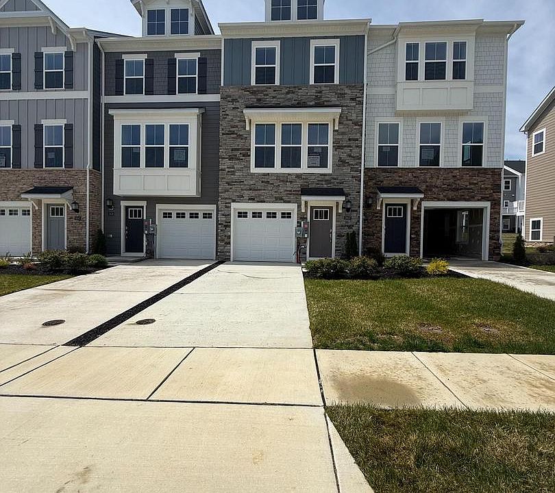 1st image of 5637 Ludlow Pl