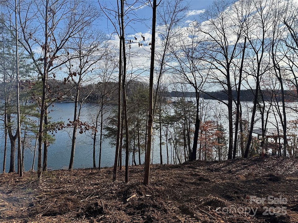 1st image of 181 Asbury Cir