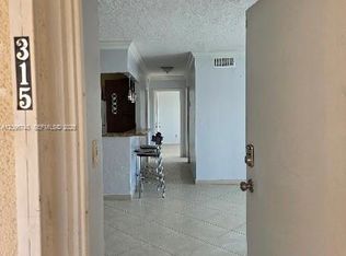 5505 NW 7th St APT W315, Miami, FL 33126