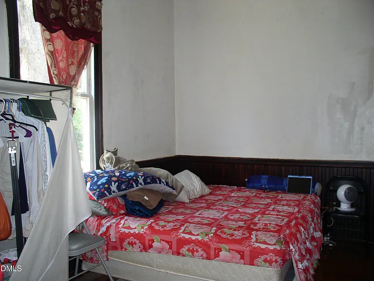 332 Rowland St — Photo 14