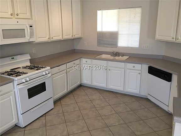 4th image of 7944 Willow Pines Pl