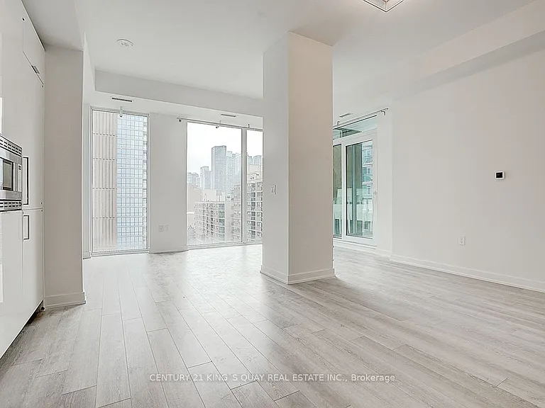 121 Saint Patrick St #722 — Photo 13