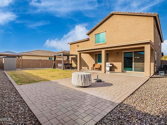 3rd image of 18253 W LOUISE Drive