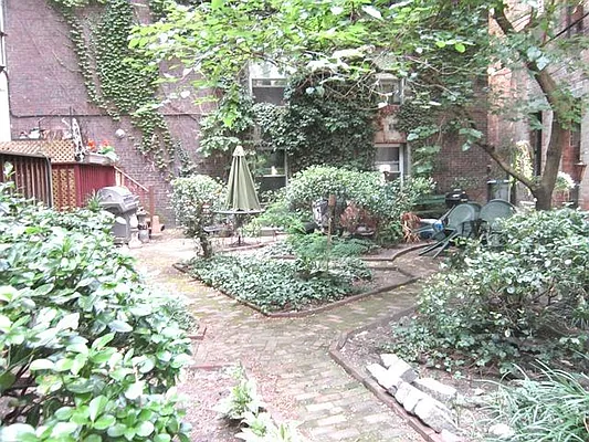 Rented by Town Residential | media 61