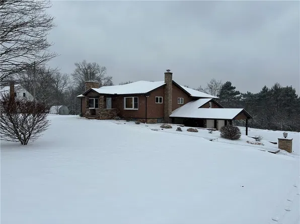 116 James St, Beaver Falls, PA 15010