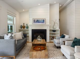 597 3rd St E, Sonoma, CA 95476