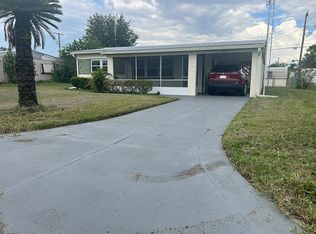 237 Thomas Ave, Frostproof, FL 33843