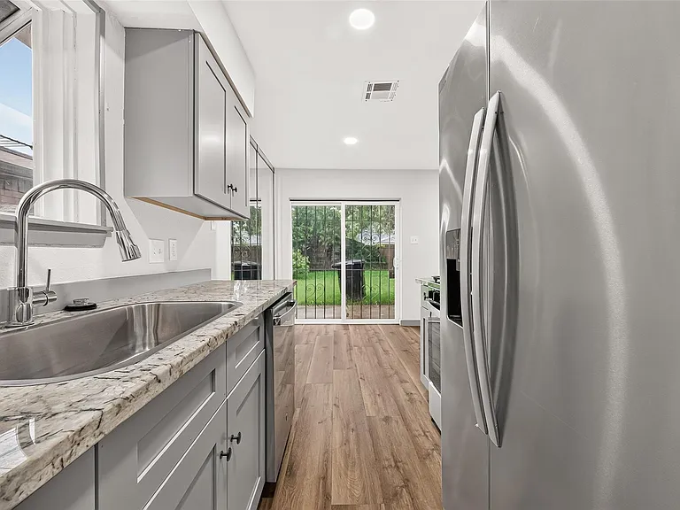 3102 Knotty Oaks Trl — Photo 19