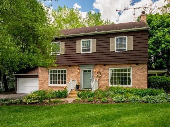 1651 E Ridge Rd, Beloit, WI 53511