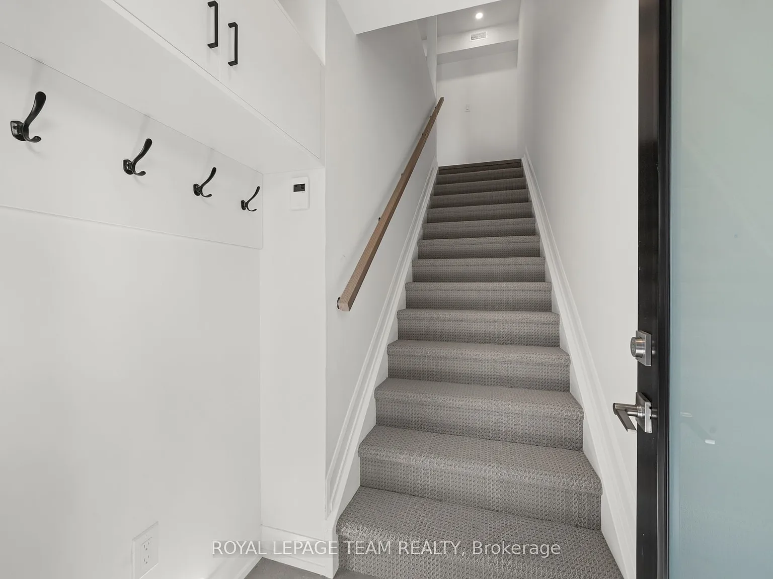 3 bed, $2,800 — Photo 4
