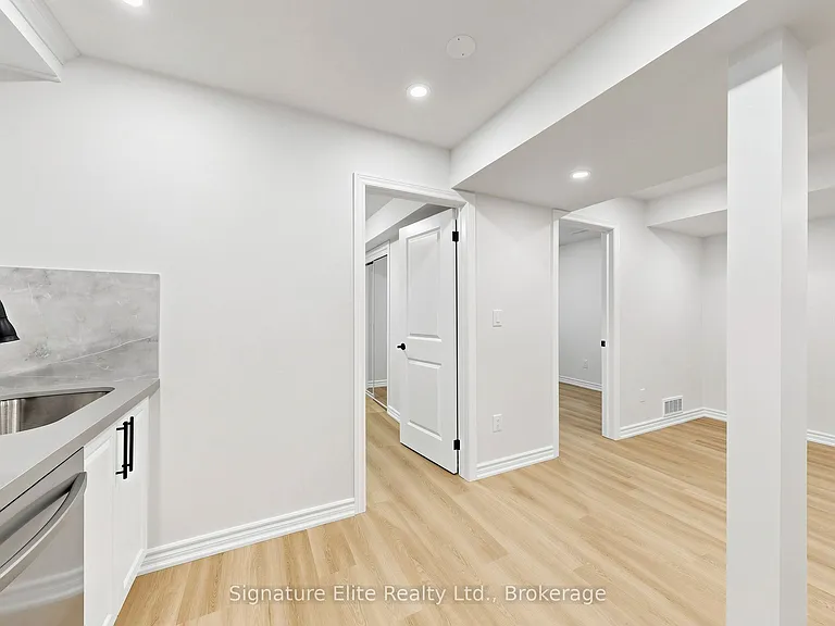 44 Cotton St #B — Photo 5