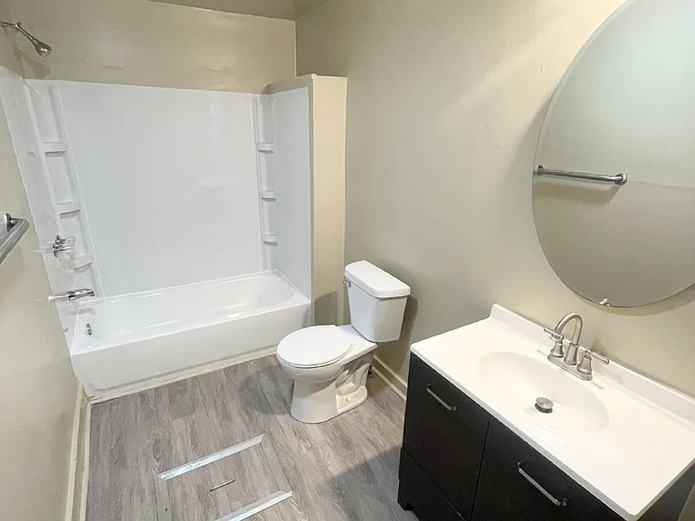 2639 Central Ave — Photo 4