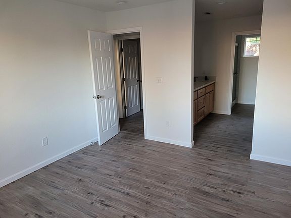 5th image of 7386 Grace Ave