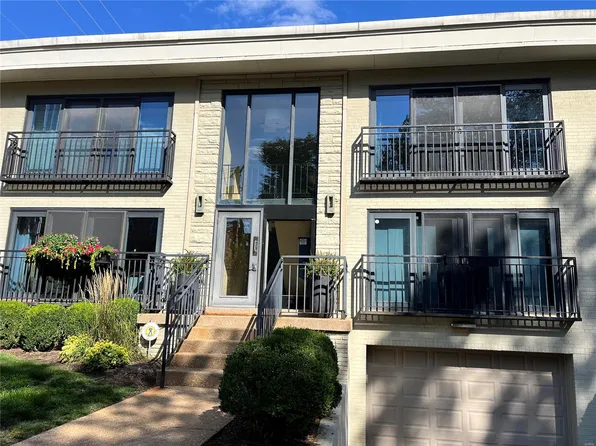 610 Forest Ct APT 5, Saint Louis, MO 63105