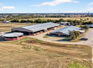 8950 Arvin Hill Rd, Aubrey, TX 76227