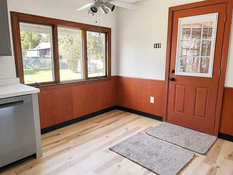 6 Butternut Cir — Photo 2