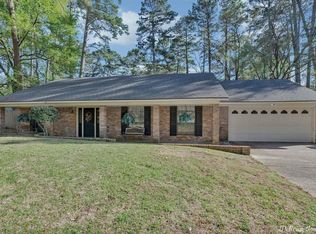 376 Hidden Hollow Dr, Shreveport, LA 71106