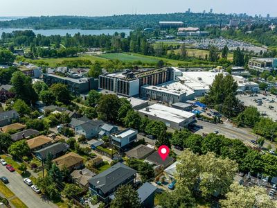 3032 NE Blakeley Street, Seattle, WA, 98105