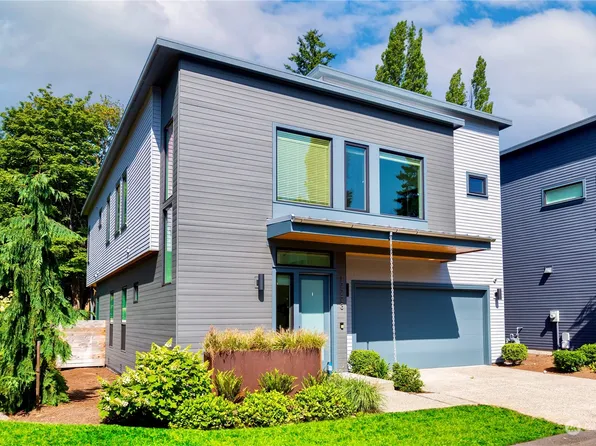 12223 94th Avenue NE, Kirkland, WA 98034