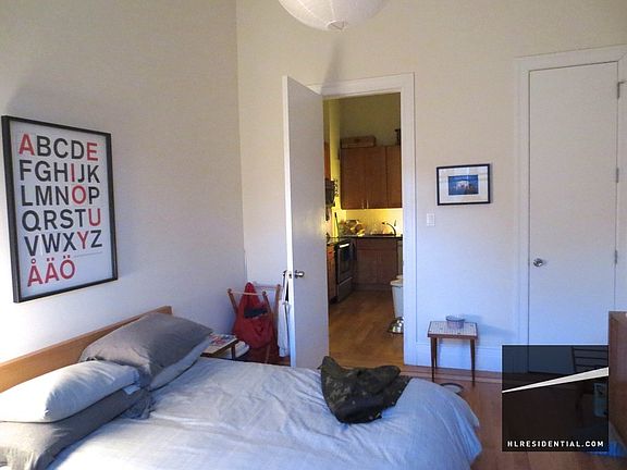 5th image of 210 Park Pl APT 5D