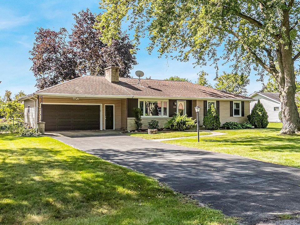 1st image of 133 Villa Dr