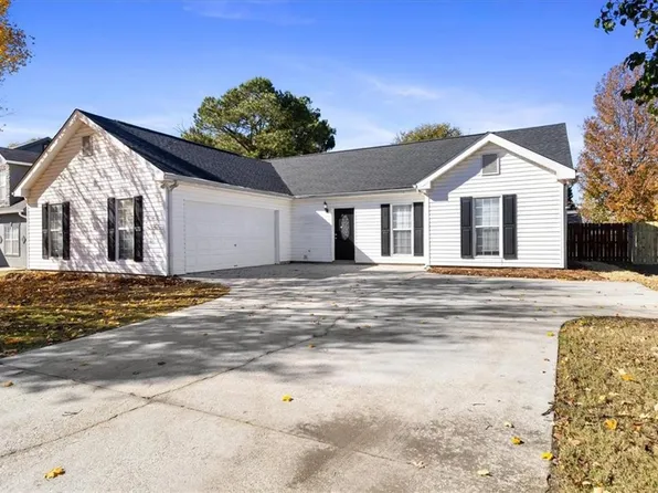2355 Range Heights Ter, Loganville, GA 30052