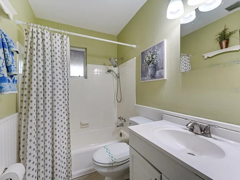 2301 Kalin Ln — Photo 29