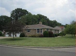 2561 Wildflower Ln NE, Massillon, OH 44646