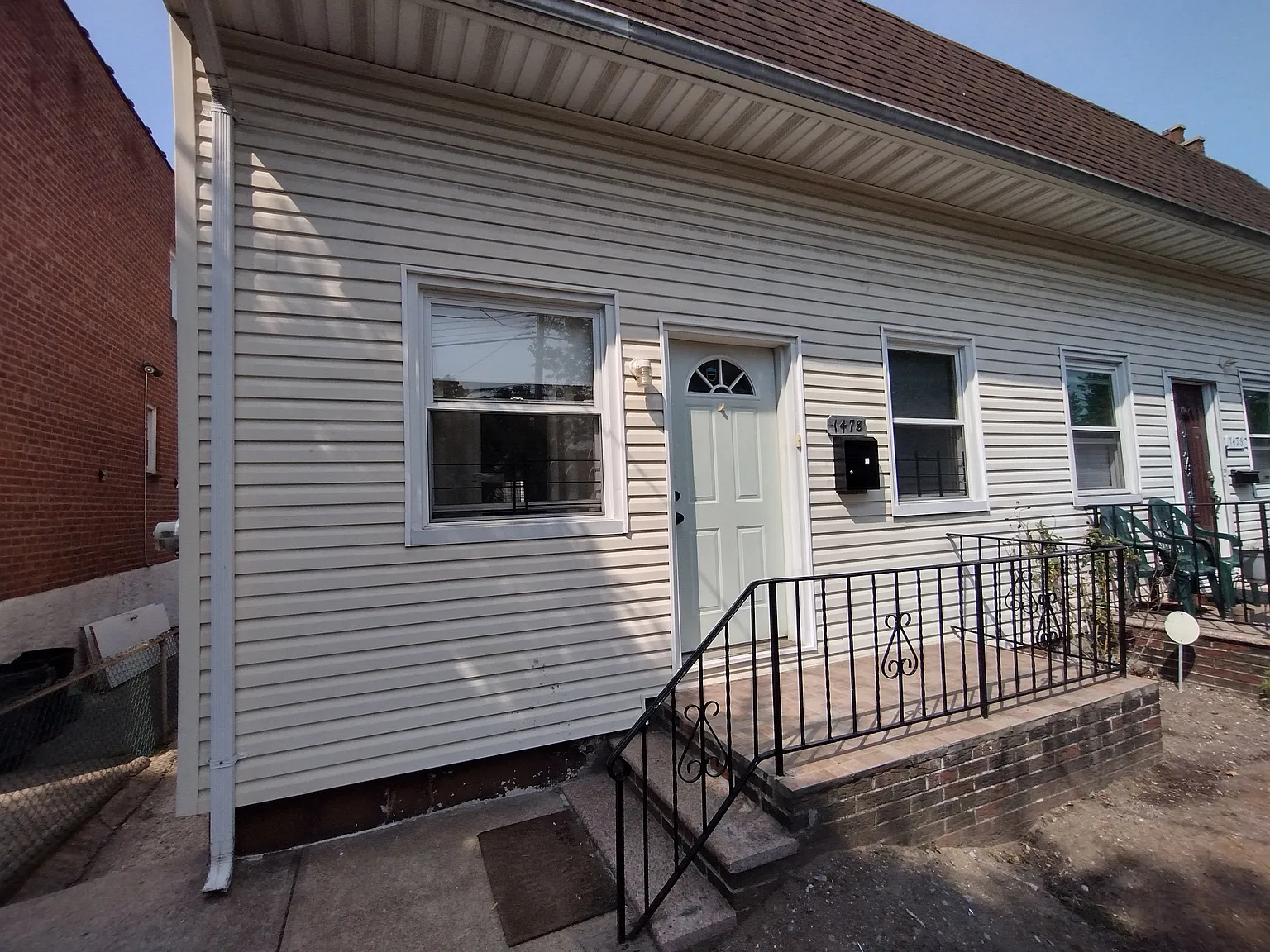 2 bed, 589 sqft, $2,680 — Photo 2
