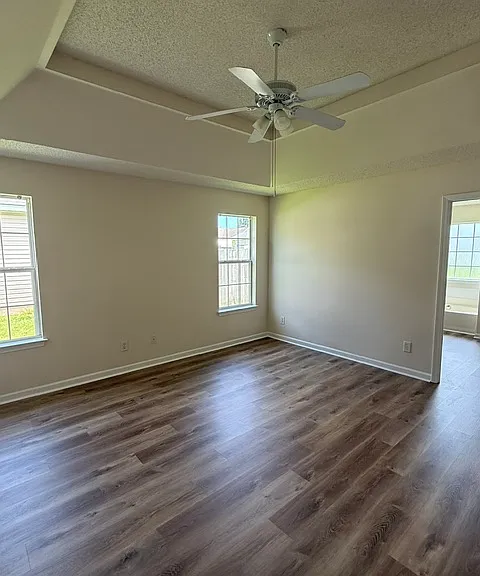 141 Millbrook Dr — Photo 13