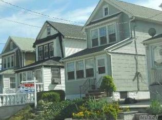 93-54 207th St, Jamaica, NY 11428