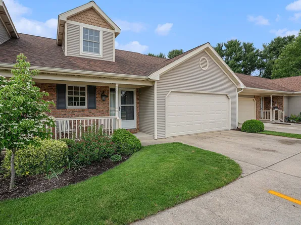 1405 Pembroke Cir APT 4, Goshen, IN 46526