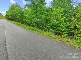 102 Balsamwood Rd #23, Leicester, NC 28748