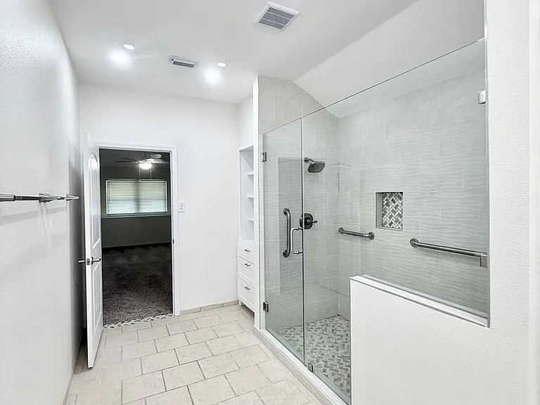 236 Almond Dr — Photo 19