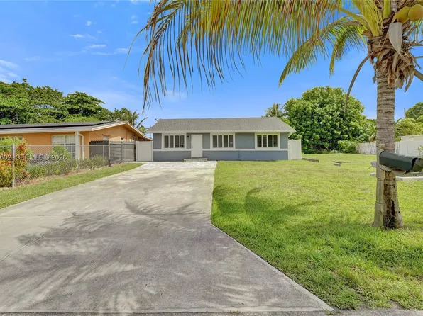 3413 SW 12th Ct, Fort Lauderdale, FL 33312