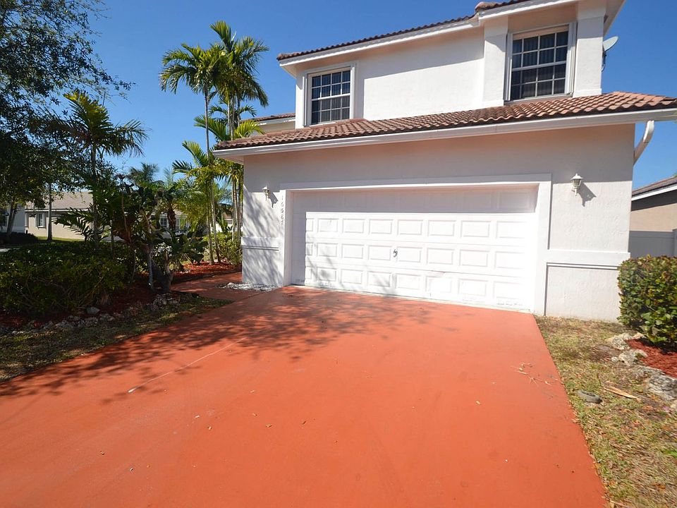 1st image of 16587 NW 22nd St