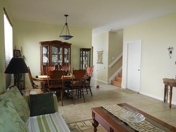 3rd image of 4179 Meade Way