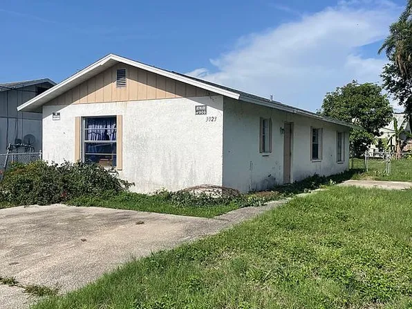 3023 14th St E, Bradenton, FL 34208