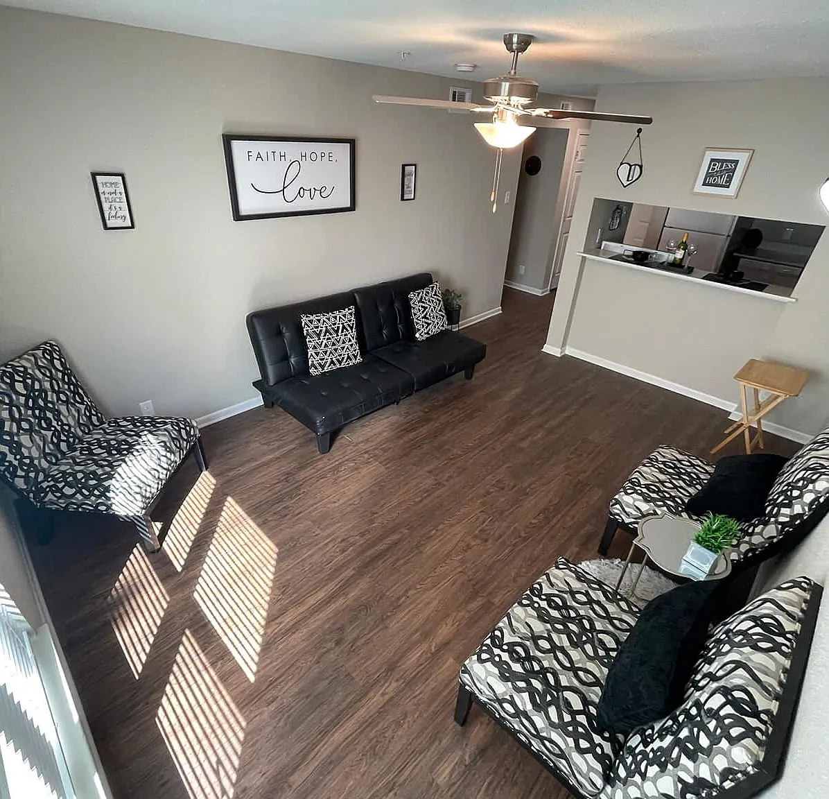 Pineview at Grogansmill — Photo 2