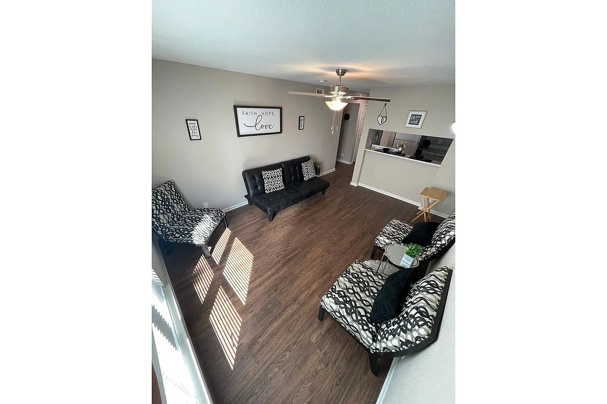 Unit living room - Pineview at Grogansmill