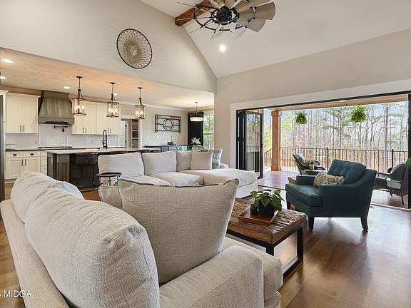 4th image of 109 River Forest Dr